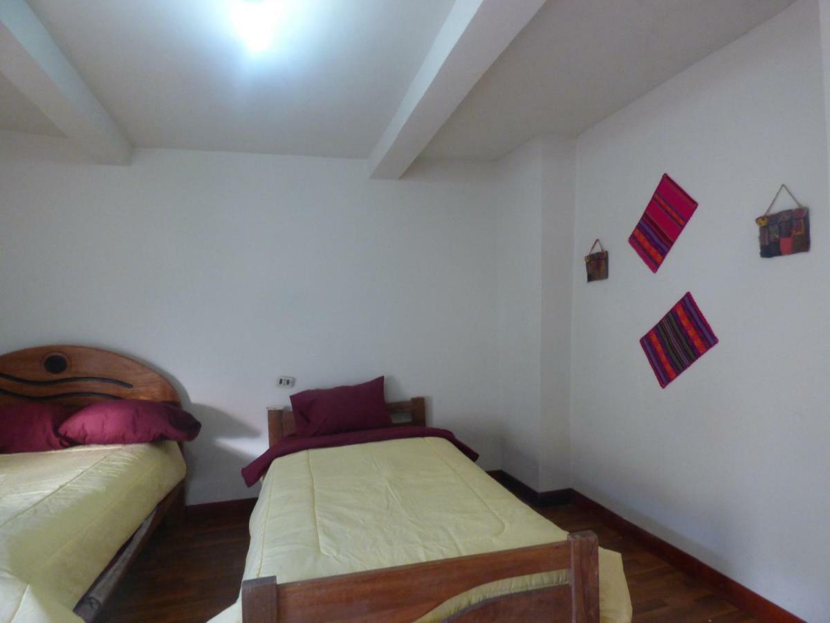 The Grasshopper Hostels Av Alta Cusco Exterior photo
