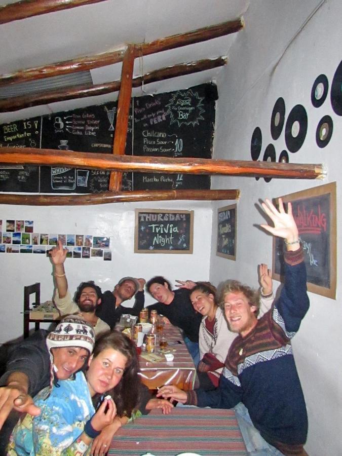 The Grasshopper Hostels Av Alta Cusco Exterior photo