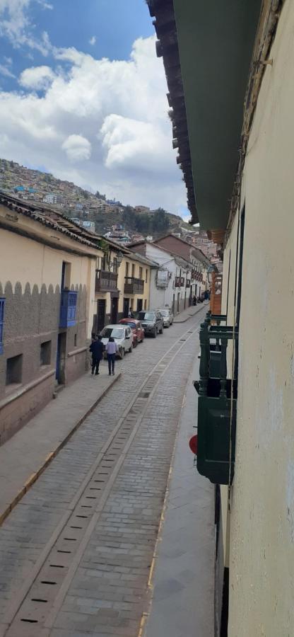 The Grasshopper Hostels Av Alta Cusco Exterior photo